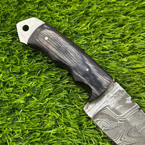 Cuchillo de Caza Plegable de Acero de Damasco de Primera Calidad, Recién Llegado, Hoja de 10 Pulgadas con Punta Caída, Funda de Madera Ligera y Duradera - Product Image 2
