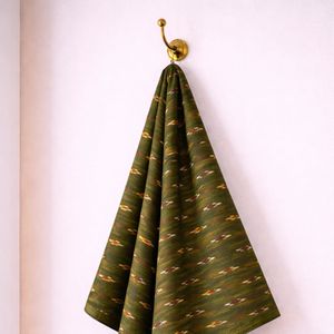Tissu en coton Ikat tissé à la main OEM en gros, lavable, écologique, doux, respirant et durable pour ameublement et rideaux - Product Image 3