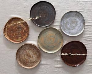 ชุดอาหารค่ำเซรามิคลายลูกไม้ปั๊มทองหรูหรา จานพอร์ซเลนตกแต่งใหม่สำหรับตกแต่งบ้าน งานแต่งงาน โรงแรม และงานเลี้ยง - Product Image 6