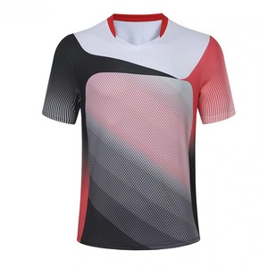 Camiseta Deportiva de Manga Corta con Cuello en V para Hombre, Diseño Geométrico, Secado Rápido, Tejido de Poliéster, Corte Regular - Product Image 3