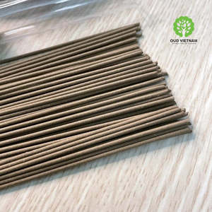 Bâtons d'encens en bois d'agar du Vietnam 22 cm Oud naturel en vrac 1 kg Vente en gros OSA Plus - Product Image 3