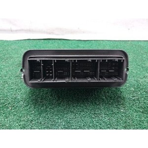 ECU และโมดูลคอมพิวเตอร์มือสองสำหรับรถยนต์ซีรีส์ 3 รุ่น 851082901 - Product Image 3