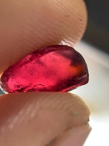 Natural Umbalite Garnet Rough <b>Crystal</b> 4.70 Carat Collector Grade Untreated Africa Faceting Cutting Quality Gemstone - Product Image 6