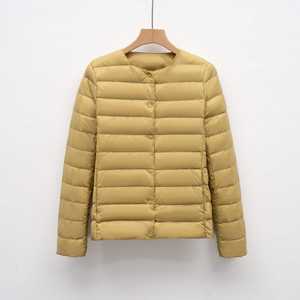 Veste d'hiver légère en duvet pour femme, à manches longues, design simple et nouveau, avec col montant, couleur unie, veste matelassée - Product Image 5