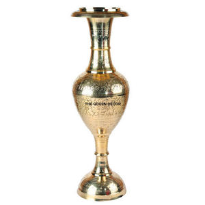 Vase à fleurs adorable de qualité supérieure, avec des éléments en bois et en métal, pièce décorative élégante et unique, accent de table. - Product Image 2