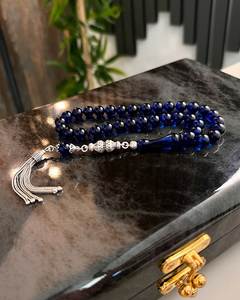 Tasbih Islámico de Resina de Lujo con Cuentas Redondas Hecho a Mano para la Oración Diaria y el Adoración - Product Image 3