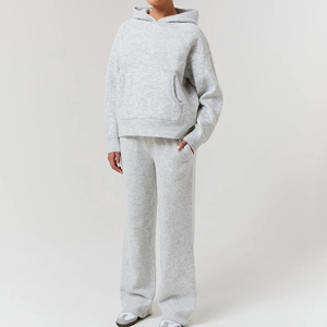Ensemble de survêtement baggy deux pièces pour femme – Sweat à épaules tombantes et pantalon – Style décontracté et confortable pour le quotidien - Product Image 6