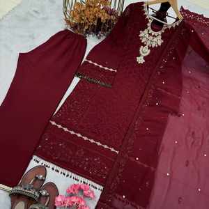 ชุดคุร์ตะสามชิ้นแบบใหม่ทันสมัย พร้อมสวมใส่ ผ้าเนื้อหนาแบบพลิกกลับได้ สำหรับงานแต่งงาน พร้อมกางเกงและผ้าคลุมไหล่ขอบลูกไม้สวยงาม แห้งเร็ว ไม่ยับง่าย - Product Image 1
