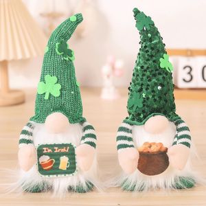 Decorazione da Tavolo per San Patrizio, Gnomo Elfo in Peluche da 11 Pollici, Ornamenti Luminosi Irish Tomte per la Casa - Product Image 3