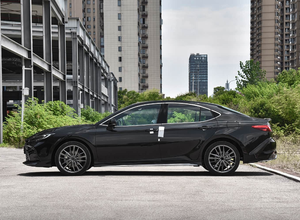 Toyota Camry hybride 2026, édition haut de gamme, 2,5 L, 185 ch, L4 - Hybride E - CVT ACC, berline - Product Image 4