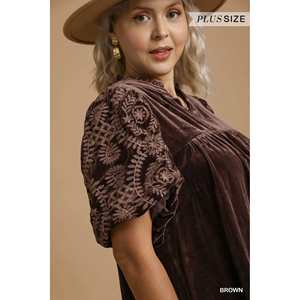 Blusa Marrón de Terciopelo para Mujer, Talla S, con Manga Bordada en Terciopelo - Product Image 2