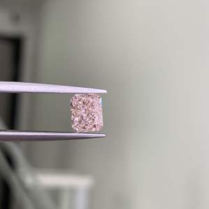 Diamant rose fantaisie de laboratoire CVD taille Radiant 1,53 ct, certifié IGI, clarté VVS, diamant non monté pour bijoux - CONCEPTION - Product Image 3