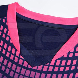 ชุดฟุตบอลทีมมืออาชีพ ชุดกีฬาระบายอากาศ แห้งเร็ว สำหรับฝึกซ้อมและแข่งขัน - Product Image 4