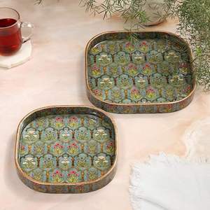 Plateau en bois écologique gravé sur mesure pour la cuisine et les cadeaux à prix abordable - Product Image 3