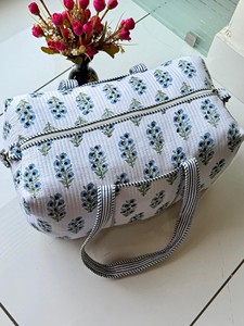 Cotton Quilted Duffle Shoulder <b>Bag</b> Floral Print Eco-Friendly Leather Canvas Lining Fashionable <b>Overnight</b> Shopping Duffle <b>Bag</b> - Product Image 3
