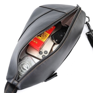 Nouveau Sac de Poitrine Créatif en Cuir Véritable Personnalisable, Durable, Toutes Saisons, avec Logo et Couleur Personnalisables, Facile à Porter - Product Image 5