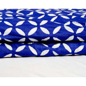 Tissu en coton 100% imprimé à la main en Inde pour femmes et filles - Tissu écologique respirant à séchage rapide et léger pour vêtements - Product Image 6