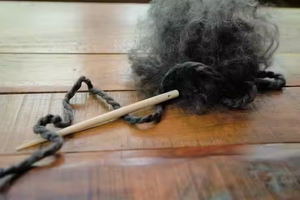 Aguja de Hueso Artesanal para Costura Creativa y Manualidades Naturales - Product Image 4