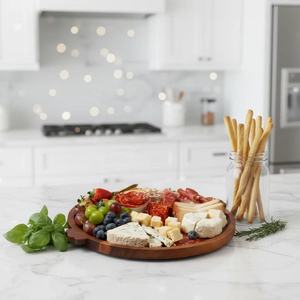 Plateau de charcuterie rond en bois d'acacia avec poignées, plateau décoratif pour table basse ou ottoman - Product Image 2