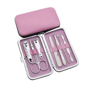 Kit de Manicura y Pedicura Clásico Premium de 7 Piezas, Cortaúñas 4 en 1, Herramientas de Acero Inoxidable, Estuche de Almacenamiento de Cuero Puro Profesional - Product Image 6