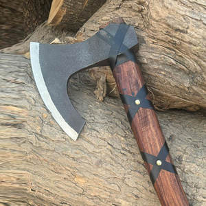 Hacha Vikinga Industrial Tradicional, Hecha a Mano, con Cabeza de Acero, Mango de Madera Natural y Empuñadura de Cuero, Estilo Nórdico Histórico, para Camping y Manualidades - Product Image 5