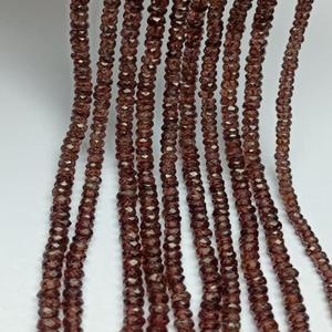 Cuentas Redondas Facetadas de Circonio Rojo Natural de Alta Calidad M.Y.GEMS NRZ-T783 Certificadas por Aigs de 4mm-4.50mm para la Fabricación de Joyas - Product Image 1