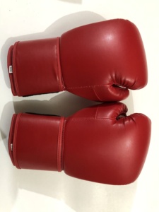 Guantes de Boxeo de Cuero Vacuno de Primera Calidad, con Logotipo Personalizado, para Entrenamiento, Sparring, Boxeo, Gimnasio, Kickboxing, MMA, Venta al Por Mayor de Fábrica - Product Image 6