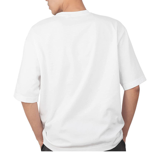 เสื้อยืดคอกลมแขนสั้นสีเขียวสำหรับผู้ชาย ทรงเข้ารูป ผ้าถัก สีพื้น เรียบง่าย สไตล์ลำลอง - Product Image 4