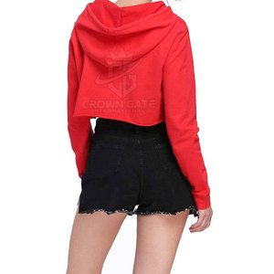 Hoodies courts pour femmes, style streetwear, en promotion, fabriqués avec des matériaux de haute qualité. - Product Image 4