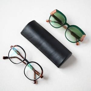 Distressed Leather <b>Sunglasses</b> <b>Case</b> Vintage Style Eyewear Protector Genuine Leather Wholesale Pouch LGC-0032 - Product Image 1