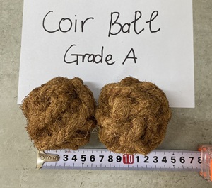 Boule de fibre de coco biologique, aide à l'humidification des plantes - Product Image 3