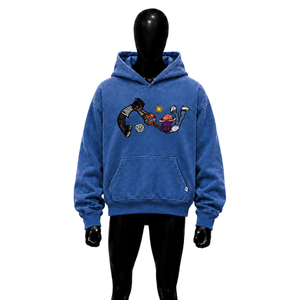 Sweat à capuche graphique bleu avec broderie de dessin animé ludique, pull streetwear oversize décontracté unisexe, effet délavé vintage - Product Image 1