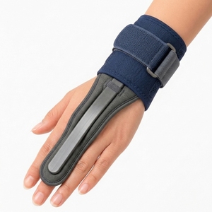 Agarraderas de Gimnasia Avanzadas para Barras Asimétricas con Diseño Ergonómico para un Ajuste Seguro, Uso Cómodo y Rendimiento Atlético Mejorado - Product Image 3