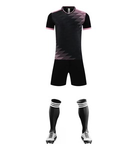 Ensemble d'uniformes de football bleus personnalisés pour hommes, maillot à col en V à manches courtes, short, polyester respirant, coupe athlétique toutes saisons - Product Image 5