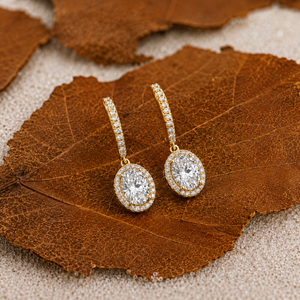 ต่างหูเพชรทรงรีแบบยูนีค ทองคำแท้ 14K น้ำหนัก 4.08 กะรัต เพชรเพาะเลี้ยงในห้องปฏิบัติการ ต่างหูแบบโซลิแทร์ ได้รับการรับรองจาก IGI - Product Image 1