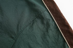 Chaqueta Deportiva de Invierno para Hombre con Logotipo Personalizado OEM, Impermeable, Cortavientos, con Capucha y Cierre de Cremallera, Tallas Grandes - Product Image 3