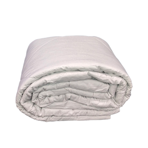 Couverture lestée respirante imprimée MIT, anti-bactérienne, avec thermostat intelligent, design moderne et épuré pour hôtels et tous usages. - Product Image 1