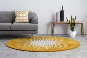 Tapis de luxe à poils longs, tufté à la main, motif soleil jaune de forme arrondie, inspiré de la nature, couleur unie, antidérapant, en PET - Product Image 3