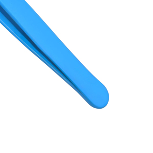 Pinzas Profesionales para Cejas Azules de Acero Inoxidable, Punta Inclinada Personalizada, Tijeras para Depilación de Cejas, Bajo MOQ, OEM/ODM - Product Image 4