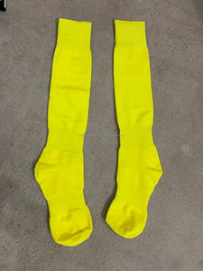 Chaussettes athlétiques montantes pour femmes de haute qualité, orange, à imprimé numérique uni, en Spandex/Polyester et Coton, respirantes, avec revers antidérapant, pour usage quotidien - Product Image 3
