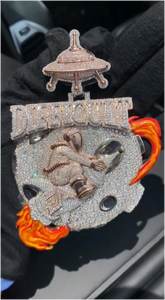 Colgante de Hip Hop Personalizado, Colgante Redondo con Incrustaciones de Moissanita, Cadena Cubana para Hombre, Plata 925, Colgante con Inicial de Letra y Diamantes - Product Image 2