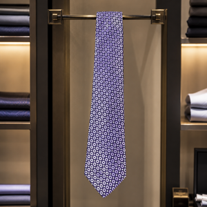 Corbata de Seda Clásica Morada para Hombre |   Corbata de Diseño Premium |   Corbata Elegante para Bodas, Fiestas y Eventos Formales, Accesorio de Moda de Lujo - Product Image 3