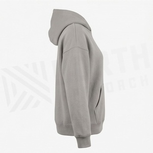 Sweat à capuche oversize classique pour femme, couleur personnalisable, en polaire élégante, avec poche kangourou et ourlet côtelé, logo imprimé - Product Image 3