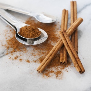 Best Price Cassia <b>Cinnamon</b> Sticks with oil content 2 to 4 percent natural whole dried spice ideal for wholesalers and importers - Product Image 1