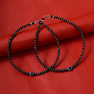 Chaîne de cheville élégante en argent massif plaqué, avec perle noire et motif œil porte-bonheur, pour femme, bijou de protection artisanal, idée cadeau - Product Image 3