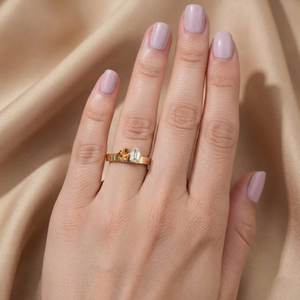Bague Unique en Moissanite Marron Taille Trillion et Émeraude « You And Me » en Or Jaune 14K – Bijou Tendance et Raffiné pour Mariage ou Promesse, pour Elle - Product Image 2