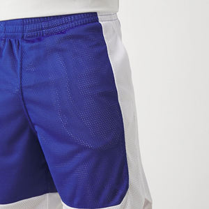 Shorts de basketball athlétiques en tissu lisse, confortables, séchage rapide, style uni en maille – Tissu polyester écologique - Product Image 6