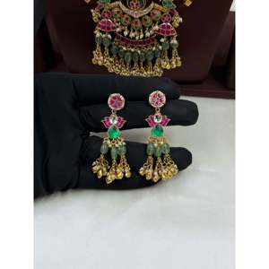 Indian Ethnic Dipti Pachi Kundan Semi Long <b>Gold</b> Plated Bridal Necklace <b>Set</b> with Earrings - Product Image 4