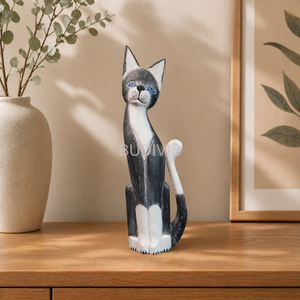 Figura de Gato de Madera Pintada a Mano en Blanco y Negro con Detalle de Ojos Azules, Diseño Rústico, Adorno de Decoración para el Hogar, para Sala de Estar - Product Image 5