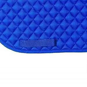 Nouvelle tapisserie de selle avec logo personnalisé, antidérapante, respirante, en tissu mesh pour l'équitation et la pratique du dressage. - Product Image 3